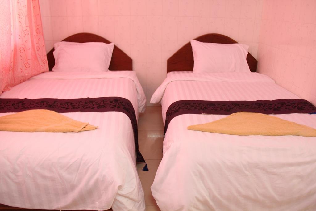 Capitol 3 Guesthouse Phnom Penh Ngoại thất bức ảnh