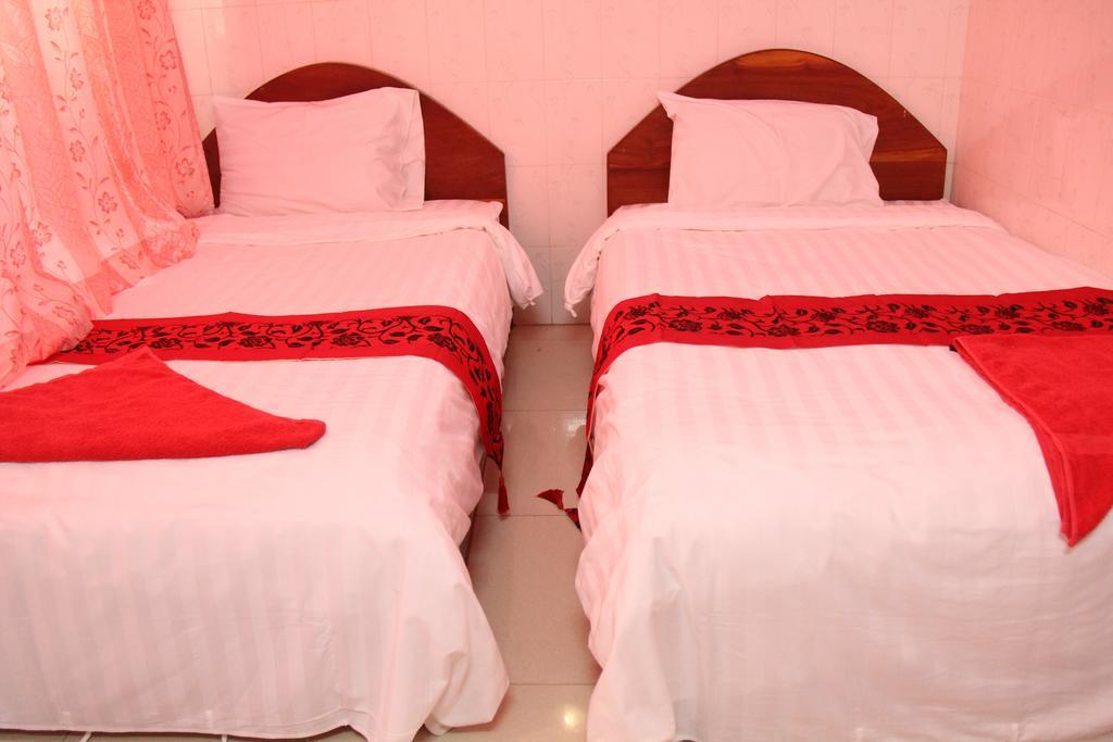 Capitol 3 Guesthouse Phnom Penh Ngoại thất bức ảnh