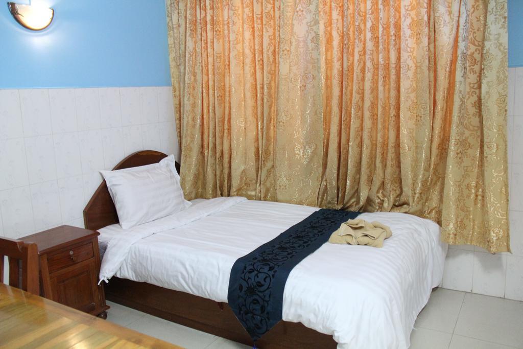 Capitol 3 Guesthouse Phnom Penh Ngoại thất bức ảnh