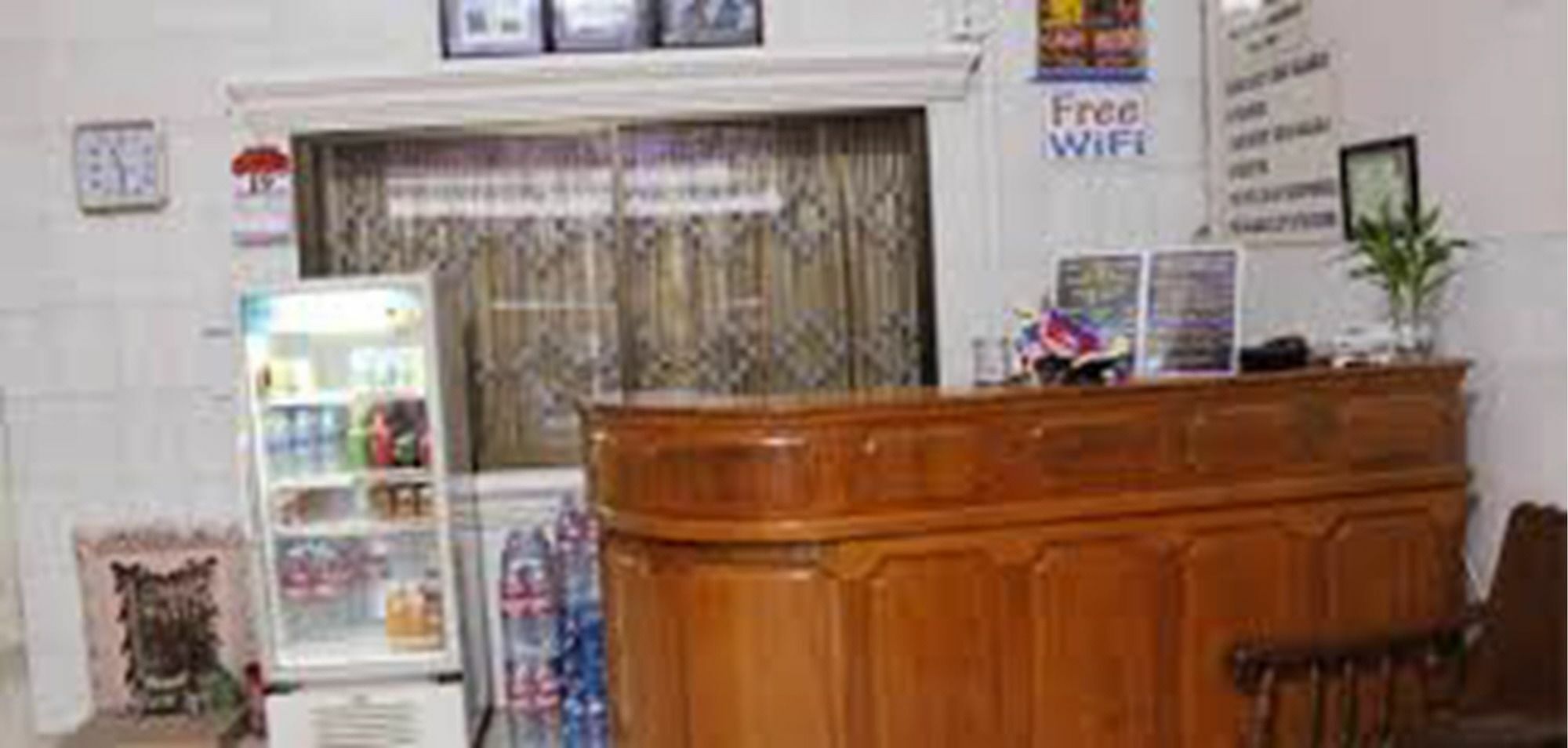 Capitol 3 Guesthouse Phnom Penh Ngoại thất bức ảnh