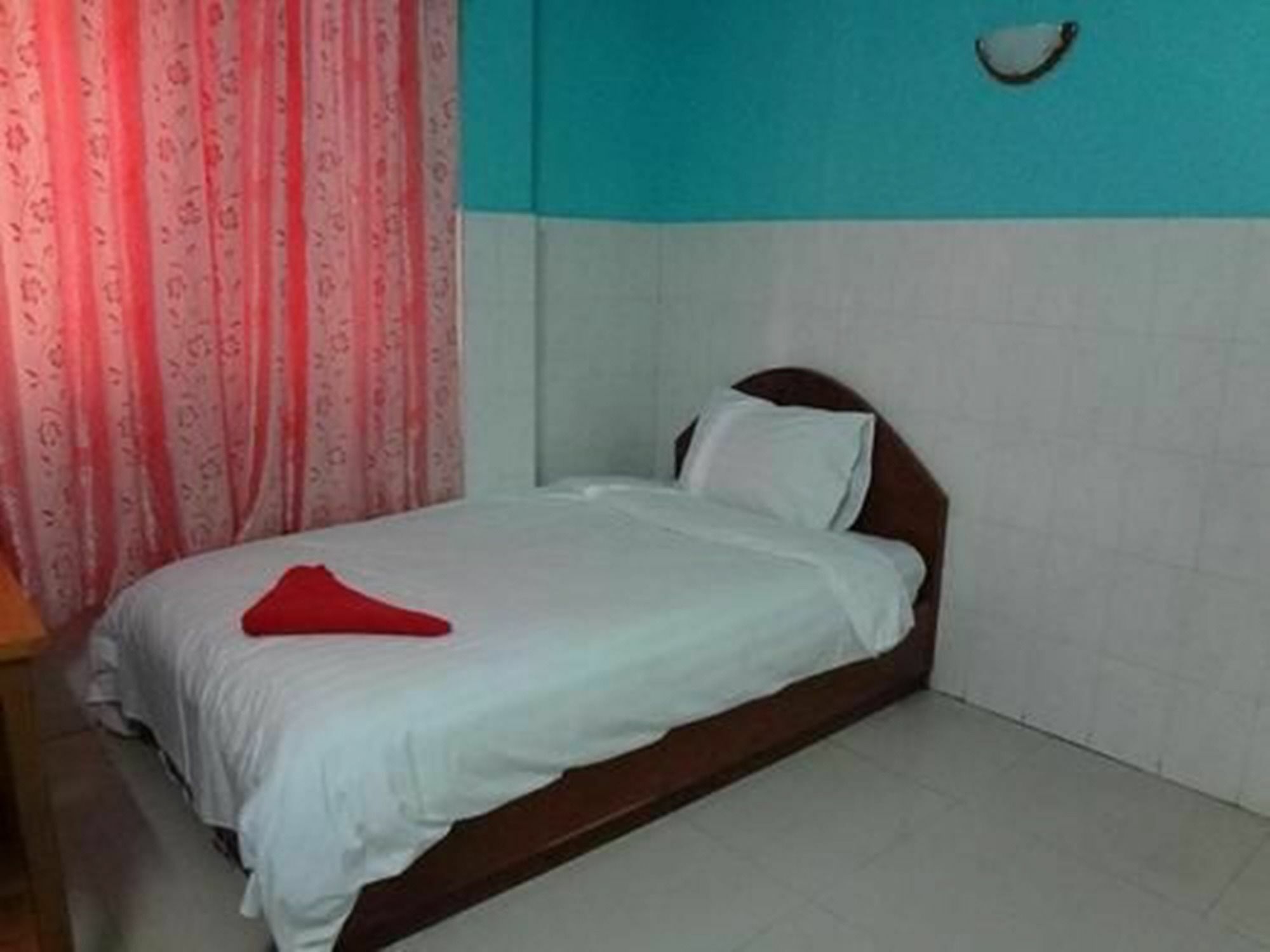 Capitol 3 Guesthouse Phnom Penh Ngoại thất bức ảnh